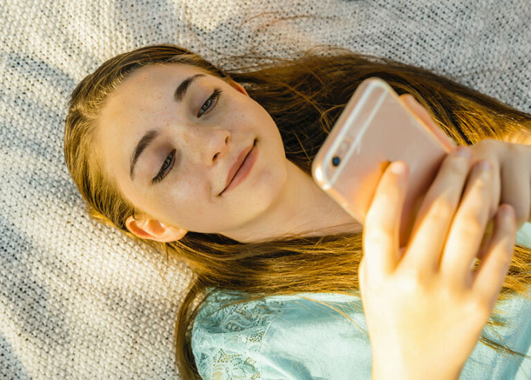 child's-first-phone